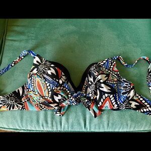 Beautiful bikini push up top by Captiva size small